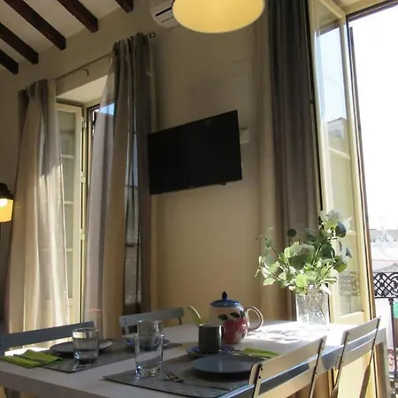 Apartment Center Cathedral Views & Free Wifi Malaga