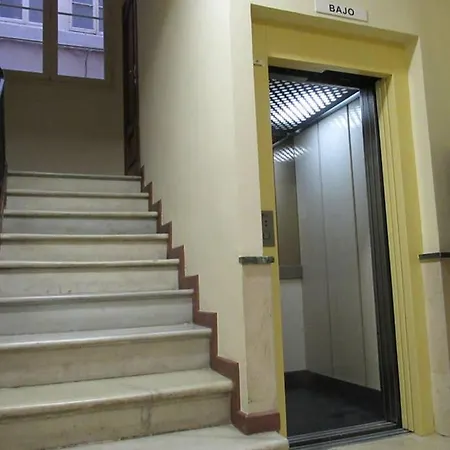 Center Cathedral Views & Free Wifi Apartment